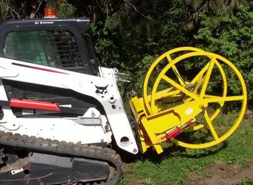 The Rol Mor hydraulic commercial cable spooler wire winder is durable