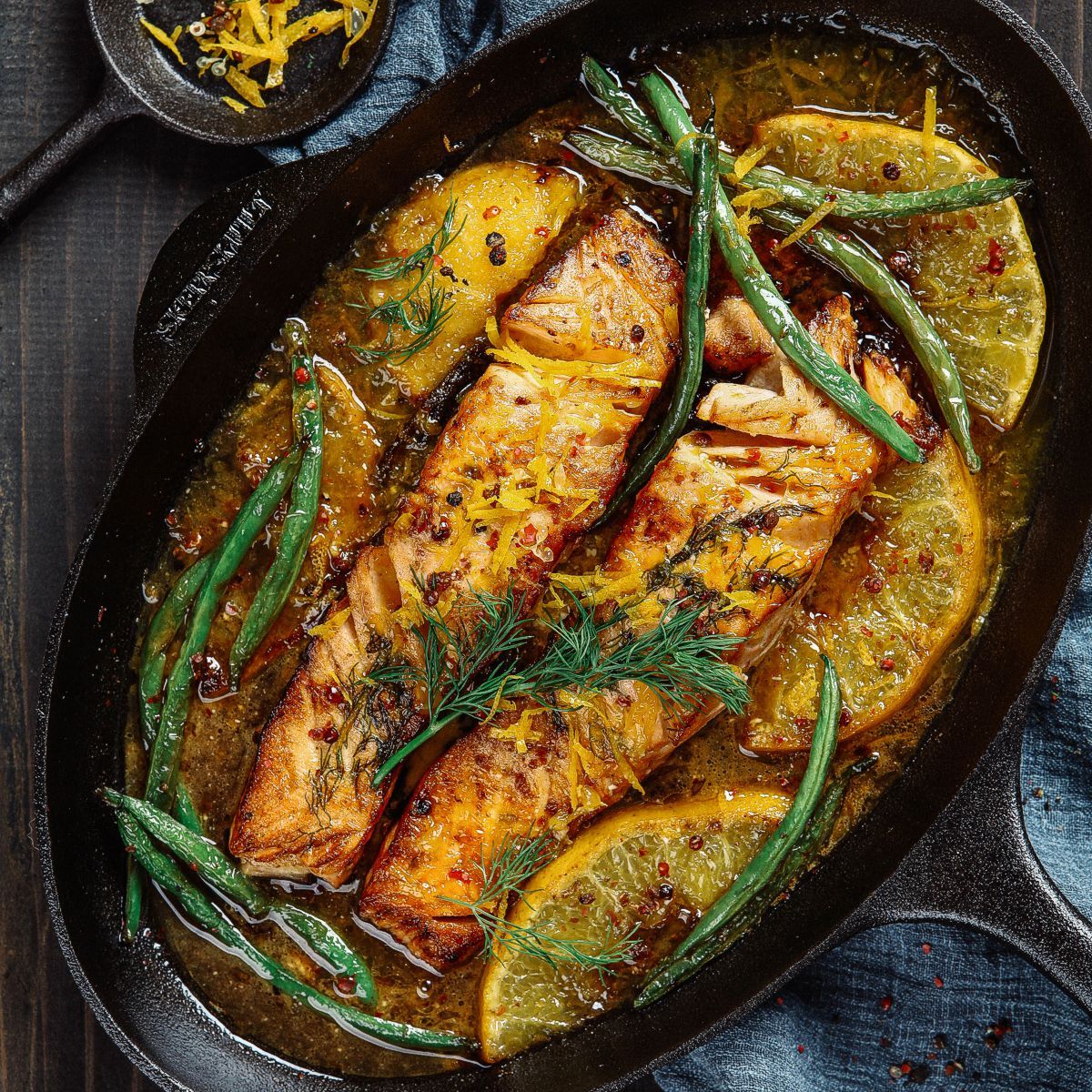 Salmon & oranges in Skeppshult cast iron oblong pan