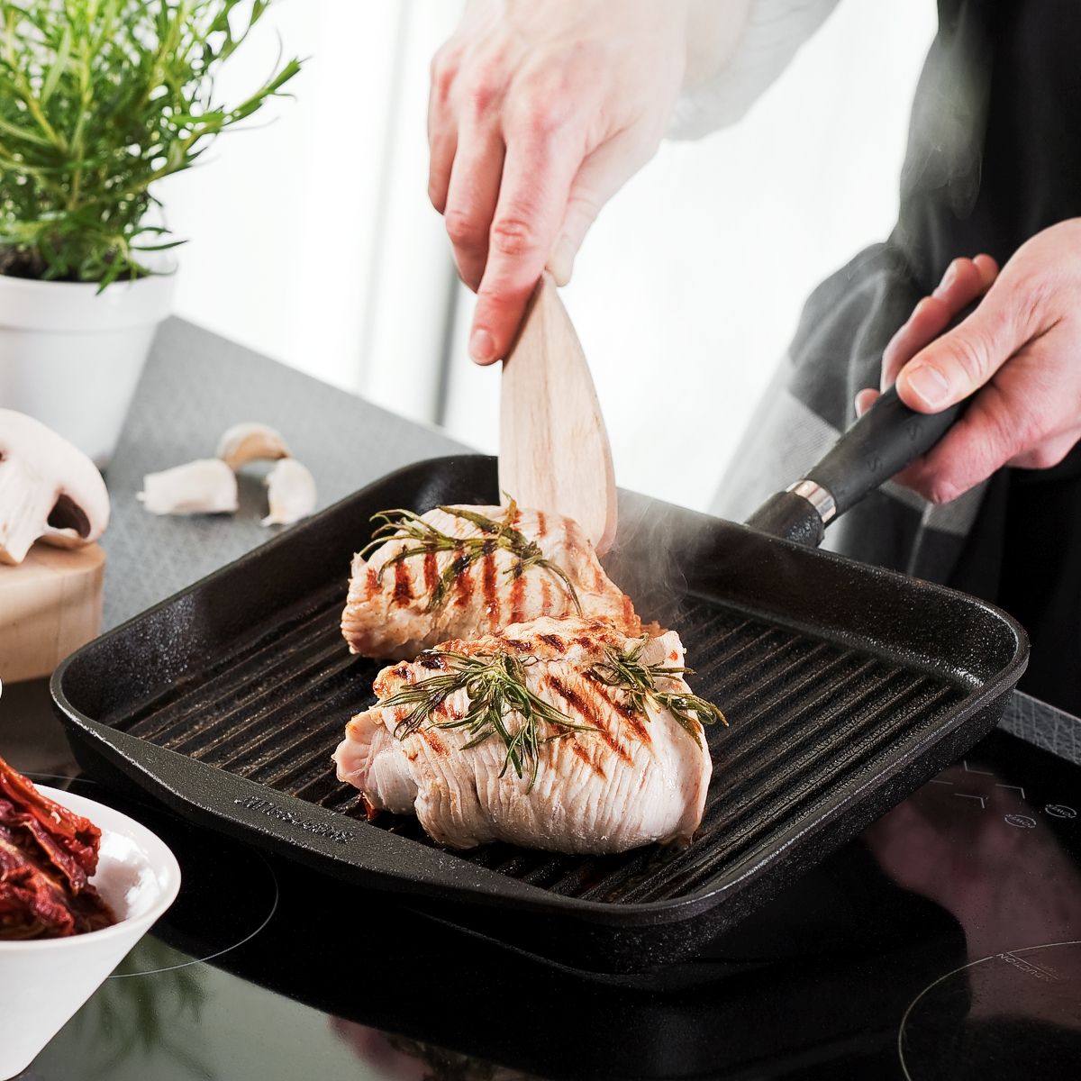 Skeppshult cast iron indoor grill pan, square