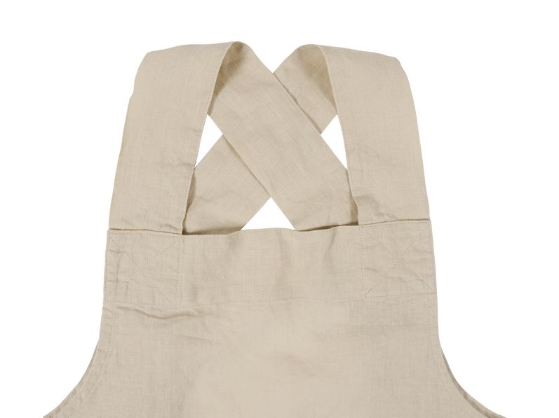 Apron detail