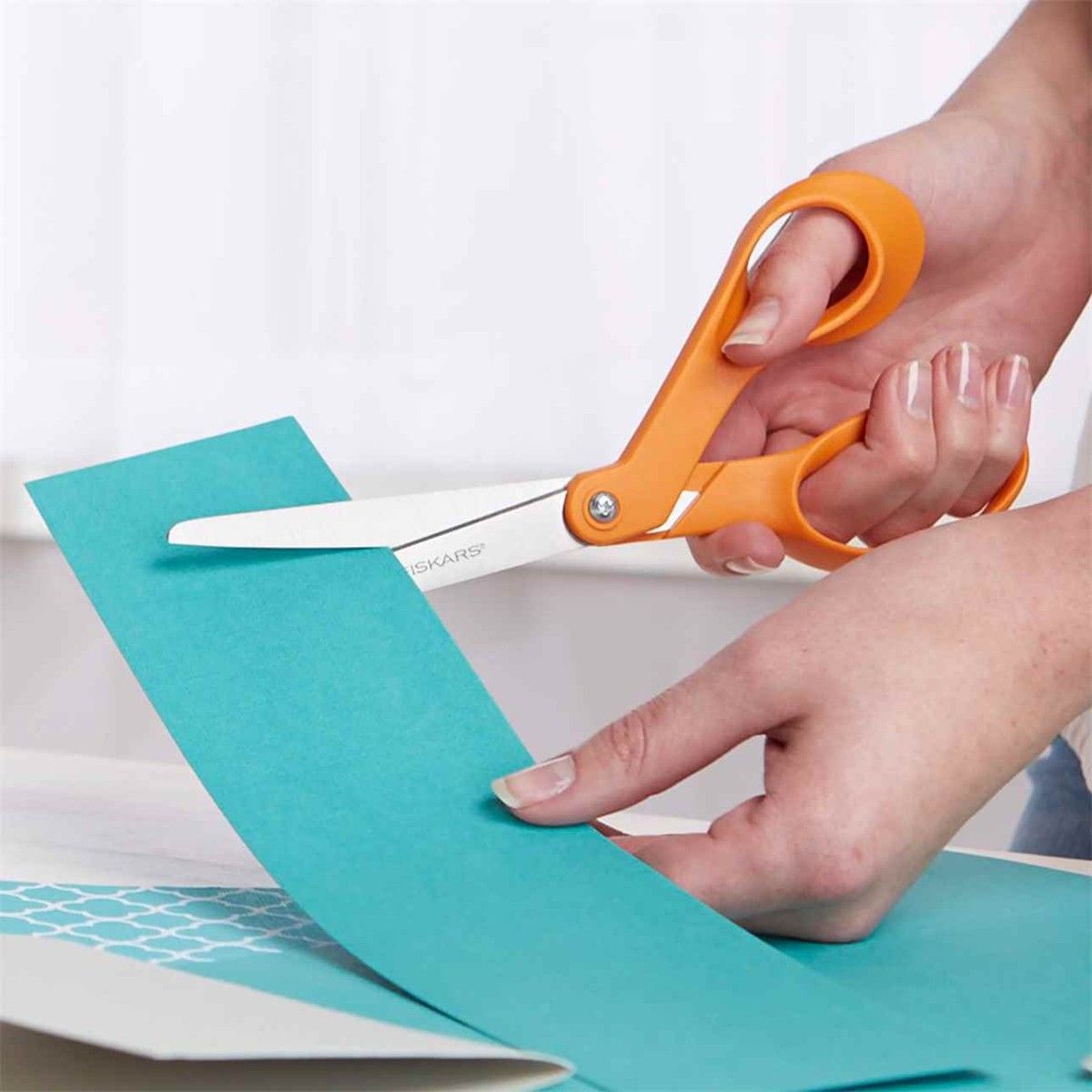 Fiskers scissors for paper
