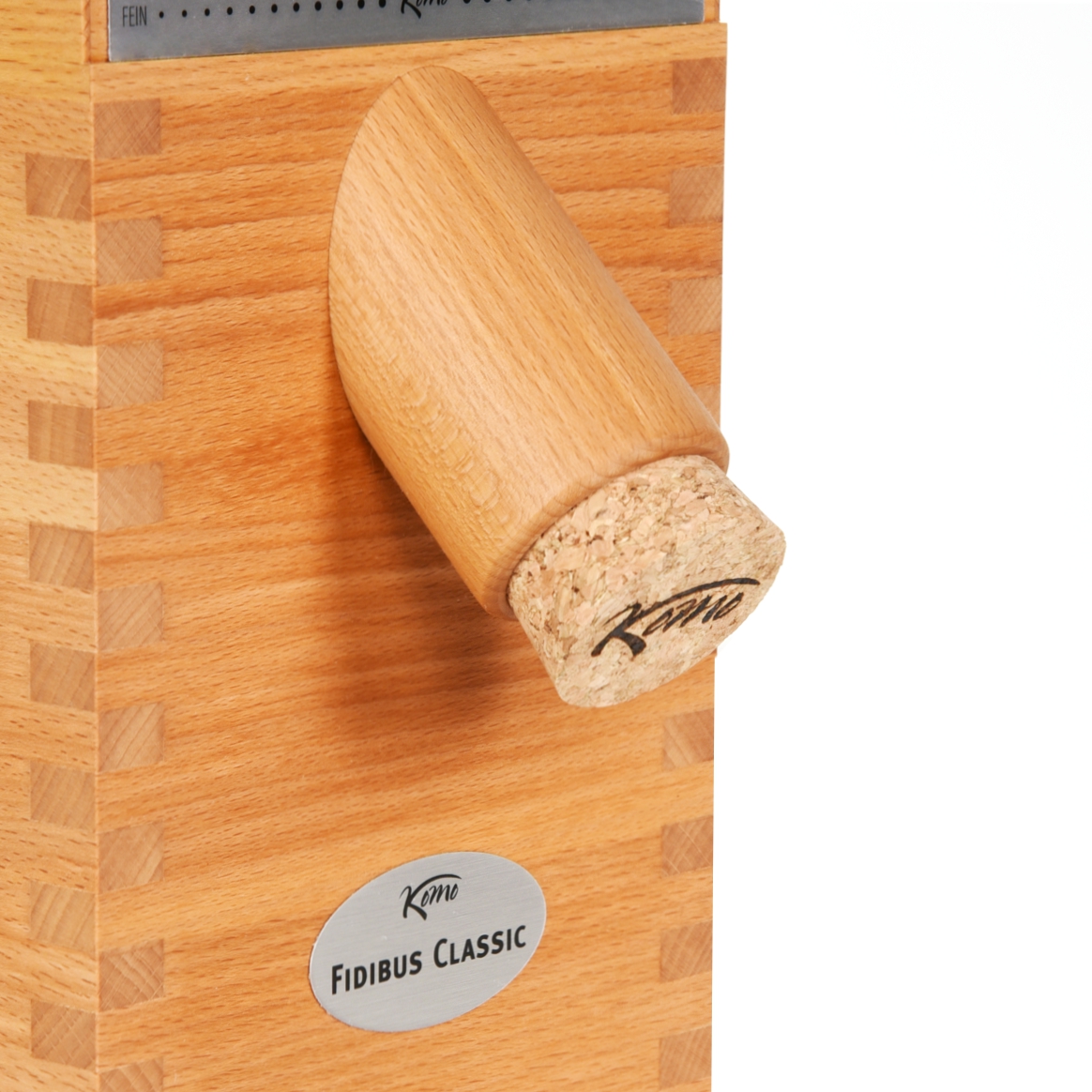 Komo grain mill with corn plug