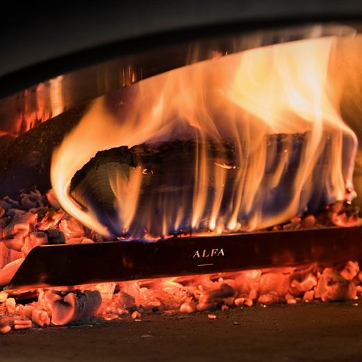 Hold wood above the floor of the oven