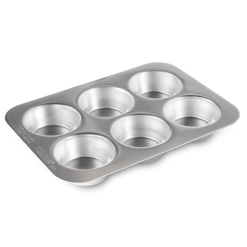 Nordic Ware Naturals® Compact Ovenware Muffin Pan, 10 x 7 inch