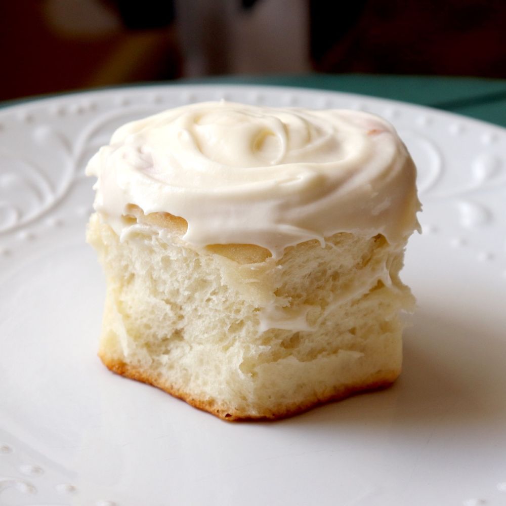 Powdered sugar frosting