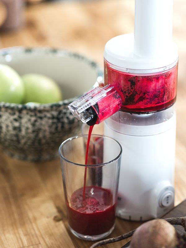 Slow juicer from NutriMill