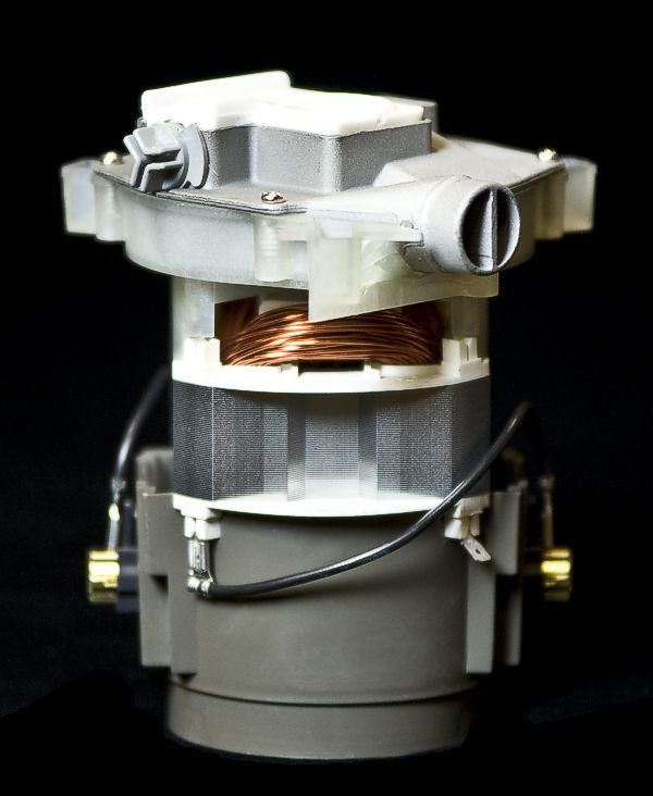 Motor and grinding chamber of the Wondermill grain grinder.