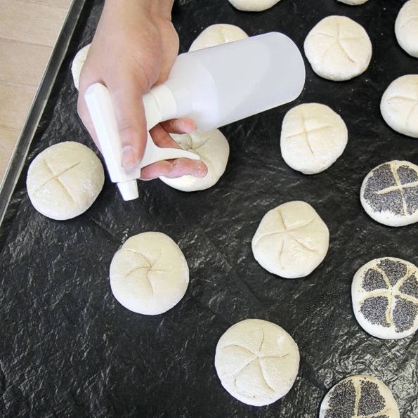 Proofing rolls with star design