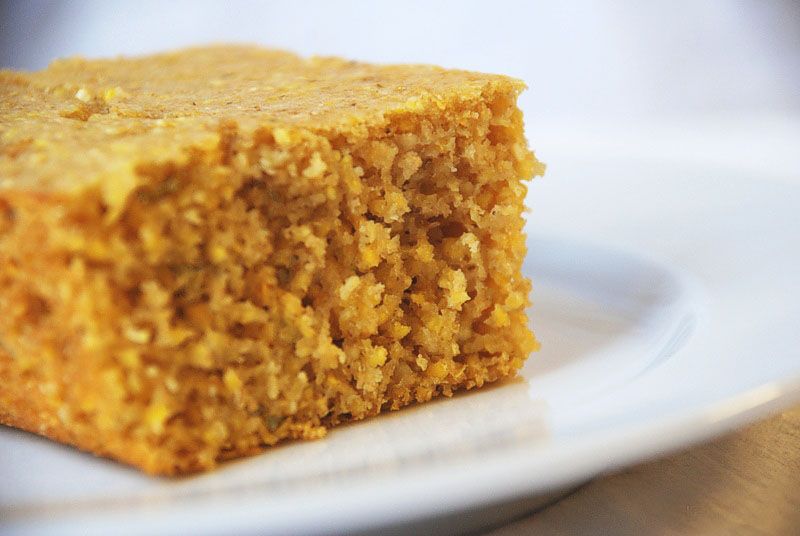 Cornbread made from ground dried sweet corn