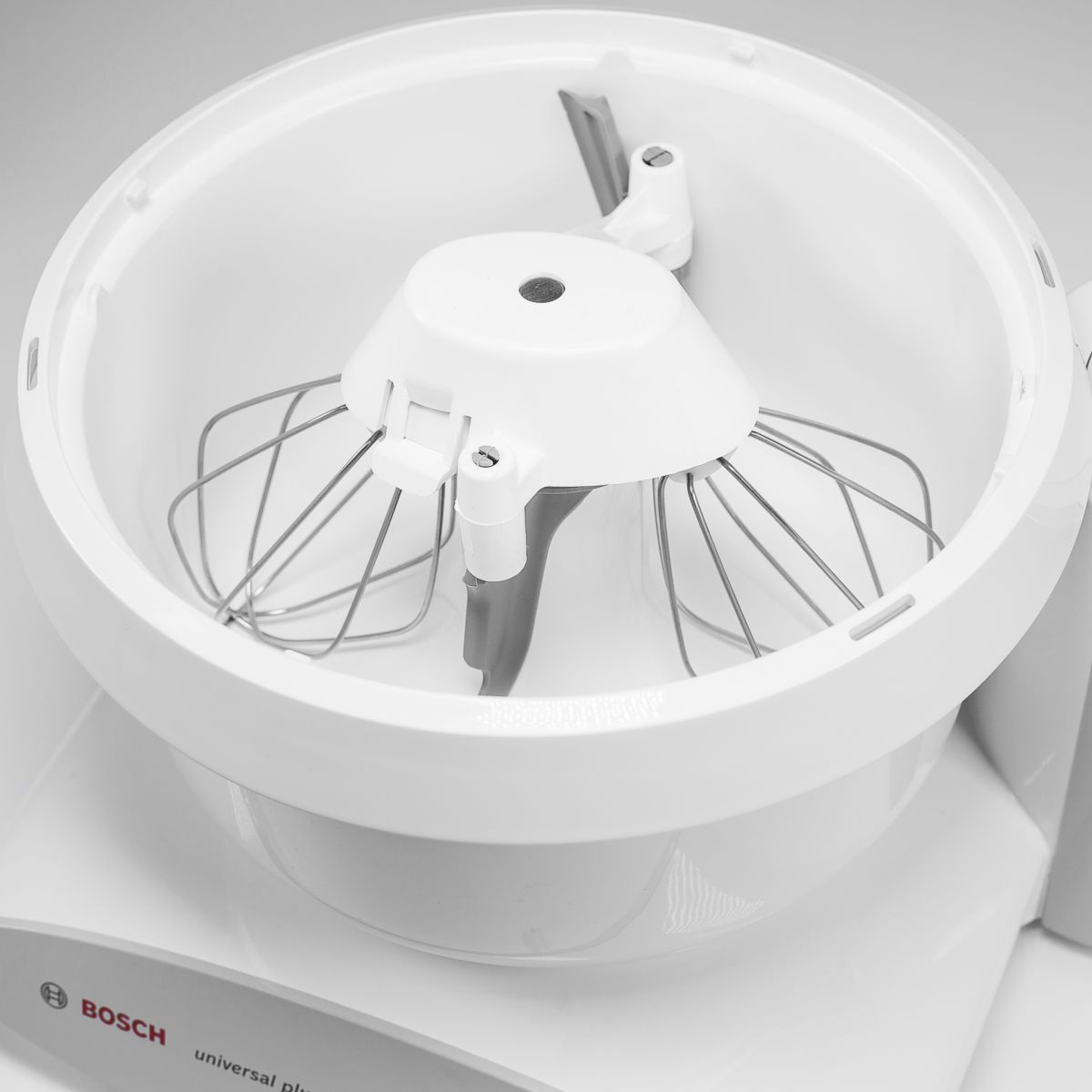 Bowl scraper with DB3 whisks