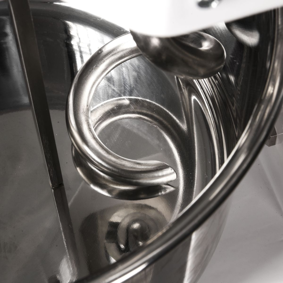 Spiral dough hook in Spiralmac SV5R Royal mixer