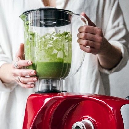 Green smoothie in Ankarsrum blender, 1209