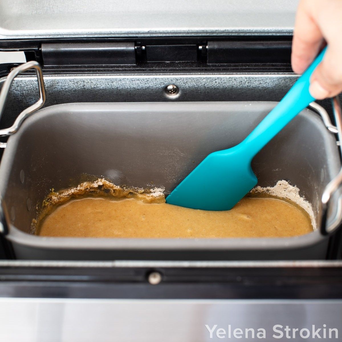 Cake batter in Zojirushi bread maker