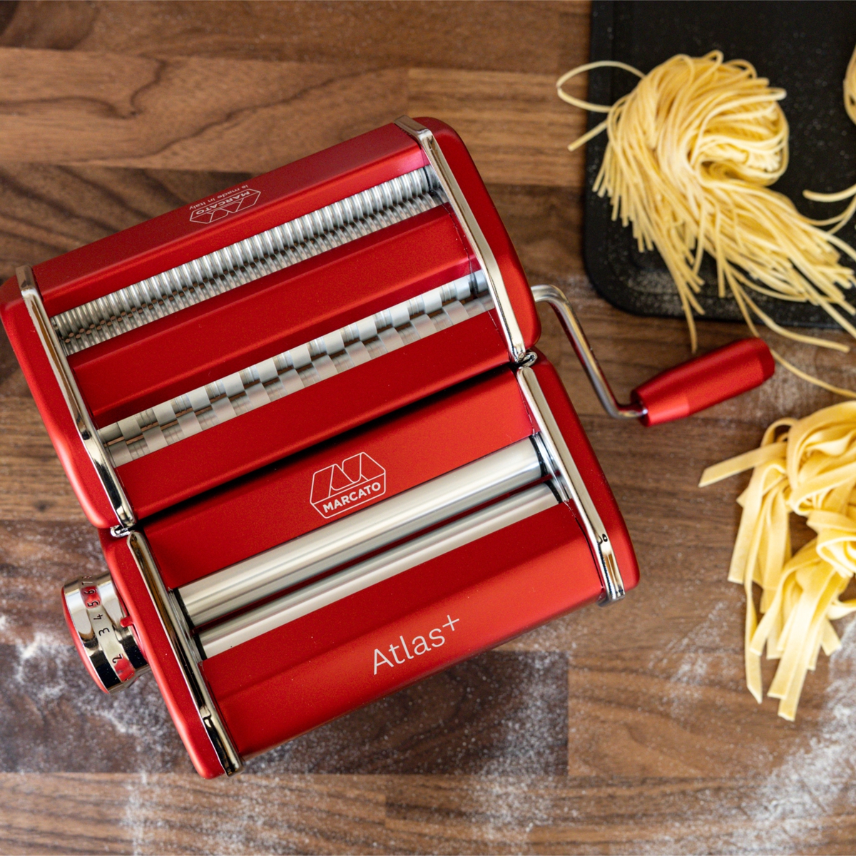 Overhead view of Marcato 150+ w/Double Cutter attachment