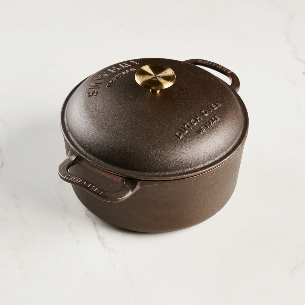 Smithey Ironware Dutch Oven, 5.5 Quart