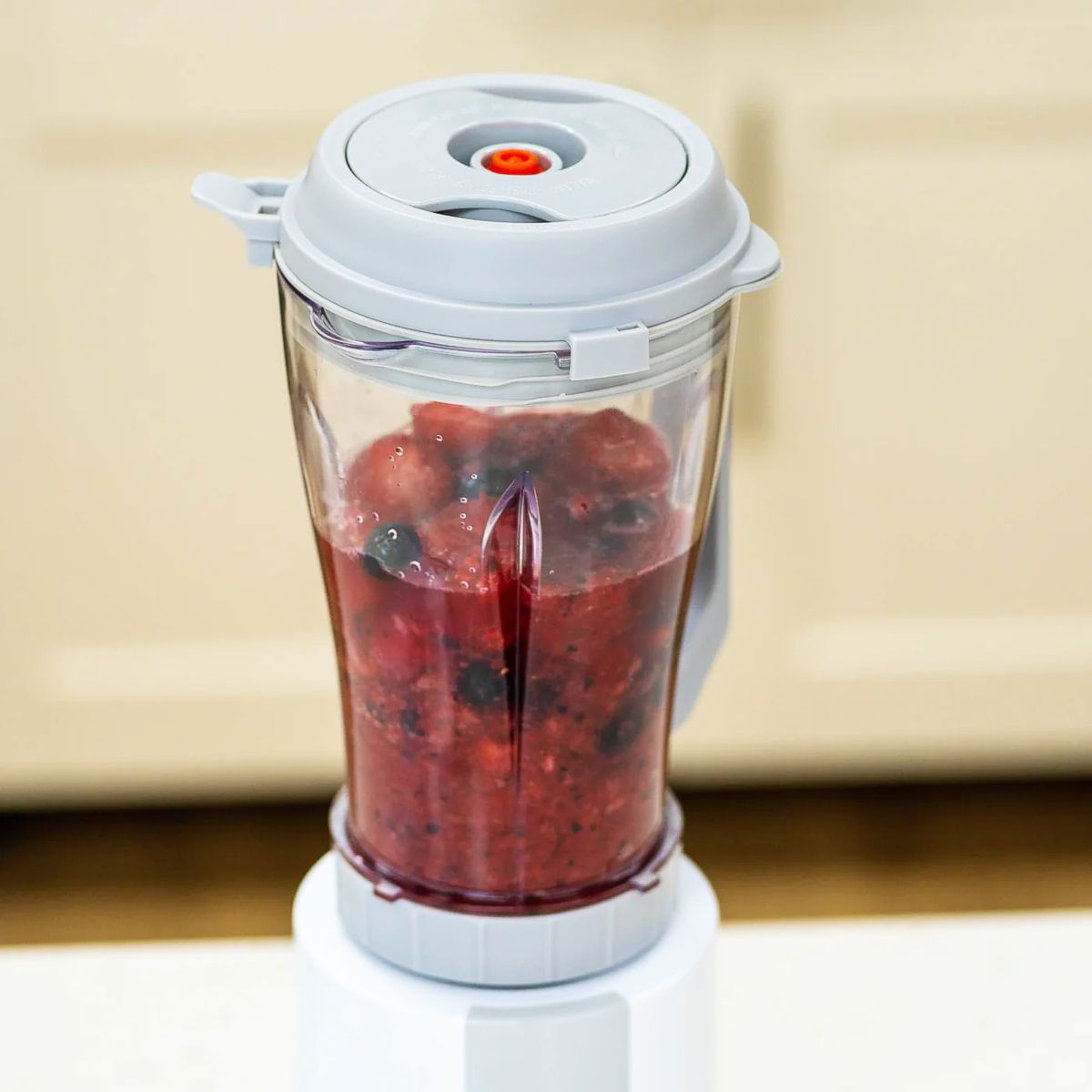 Vacuum blender on Bosch Universal Plus