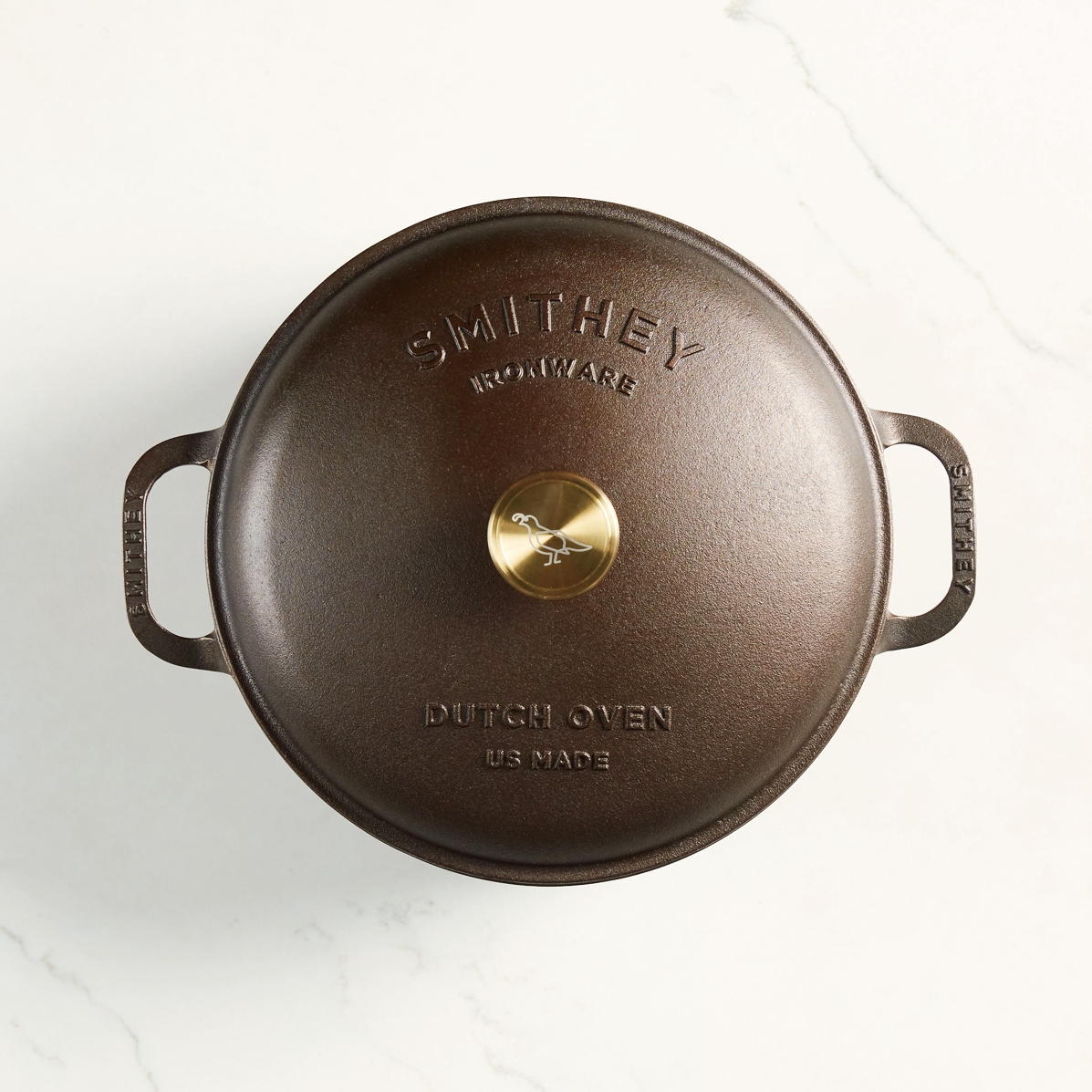 dual handled cast iron dutch oven