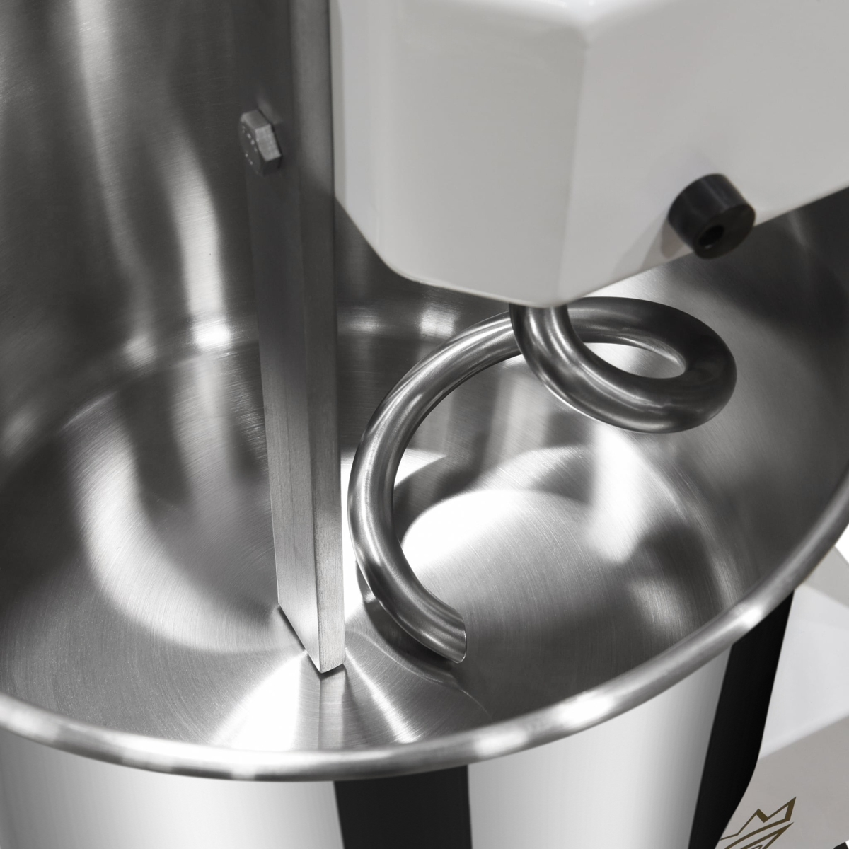 Spiral hook & breaker bar in SV20 mixer