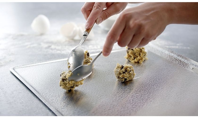 doughmakers pebbled pattern cookie pan 856 2