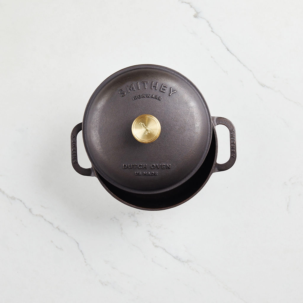 pre-seasoned, 5.5 quart dutch oven with lid