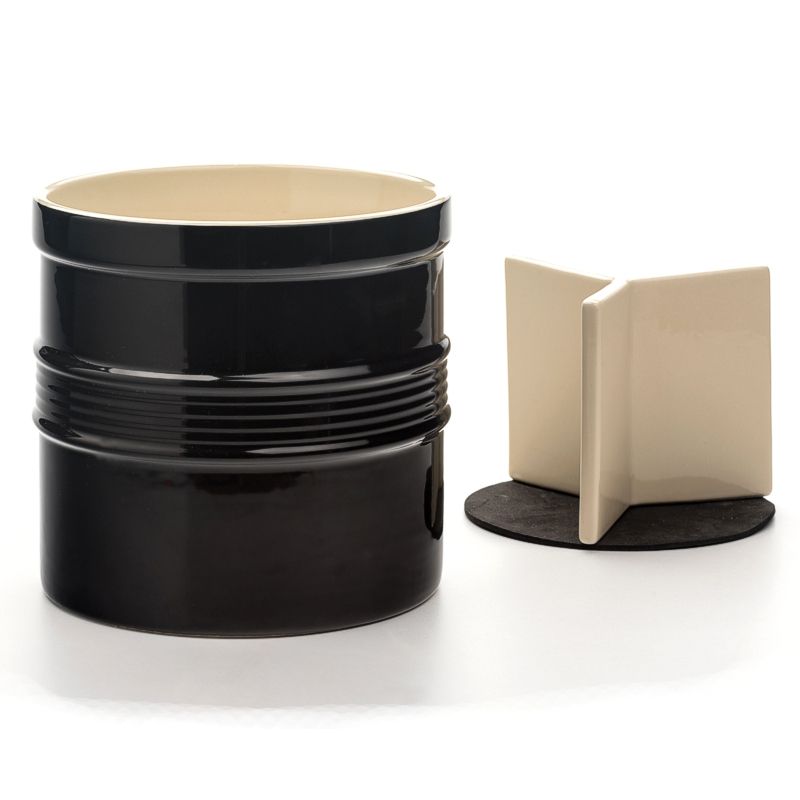 rsvp crock bk crock black divider large 1200 1 1