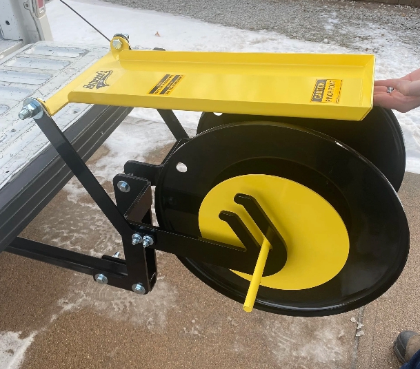 Resistance plate on Unroller Arm